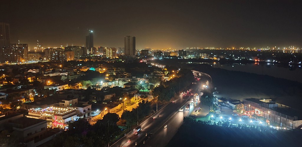 best universities in karachi